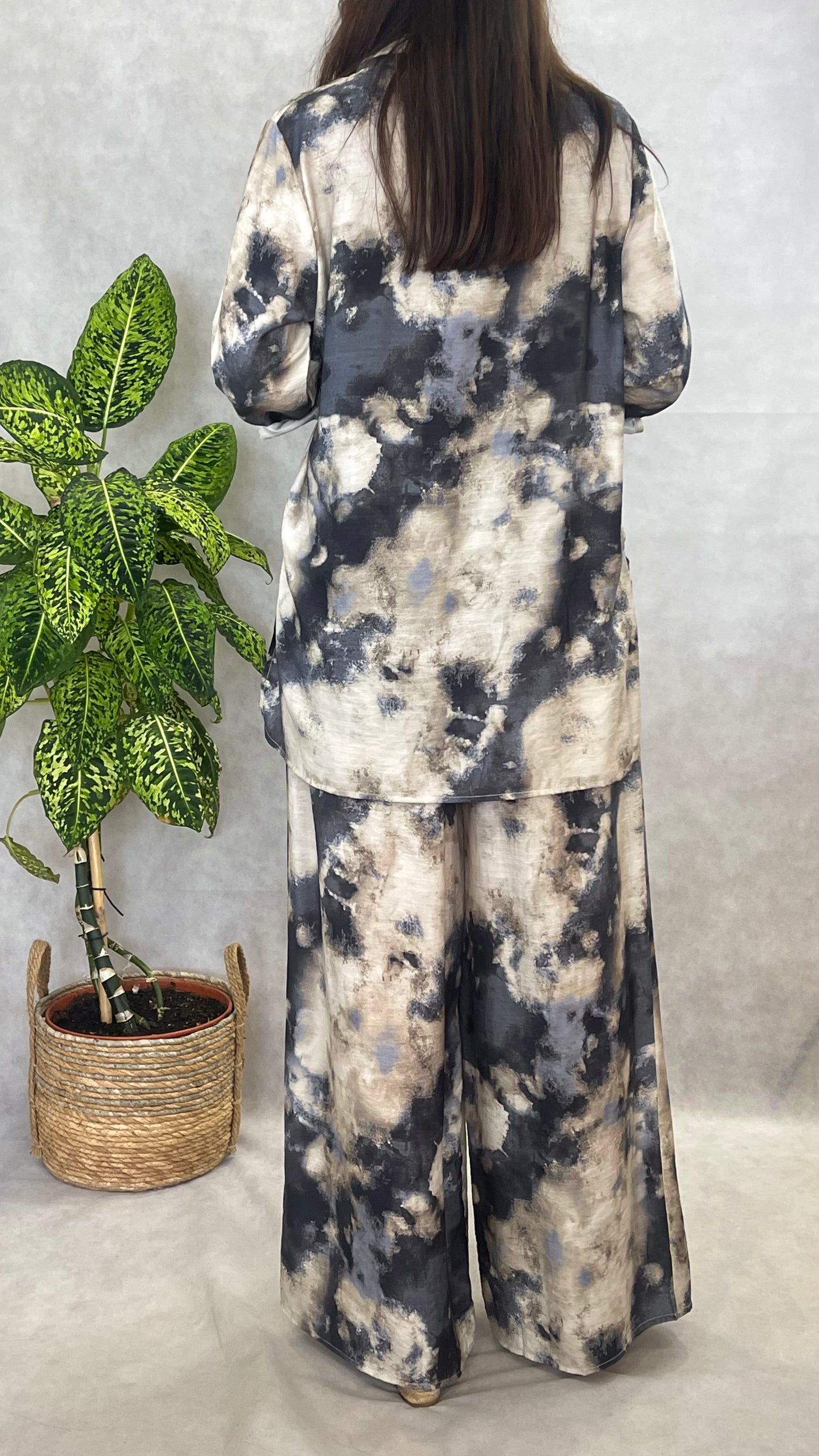 Conjunto April