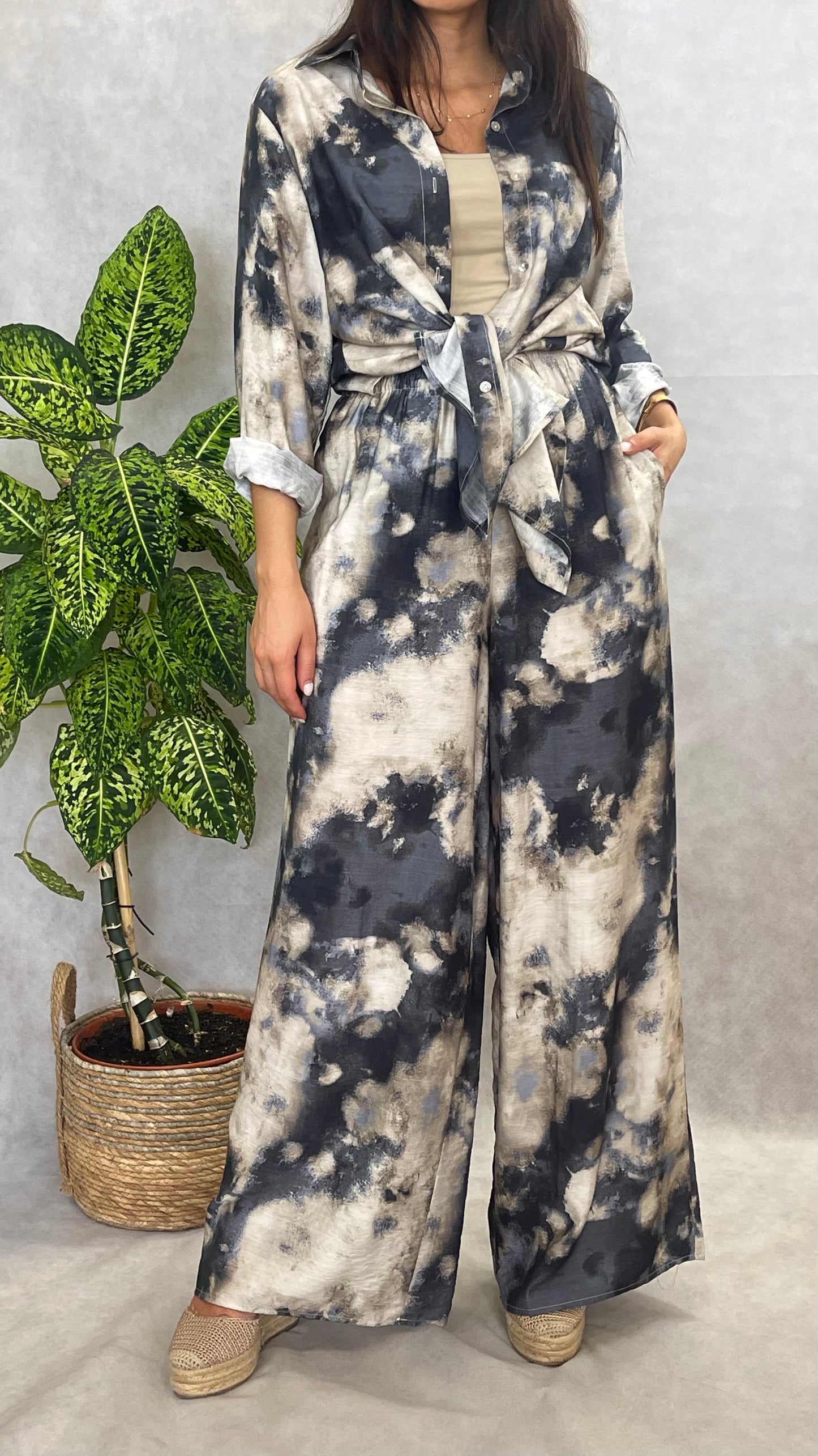 Conjunto April