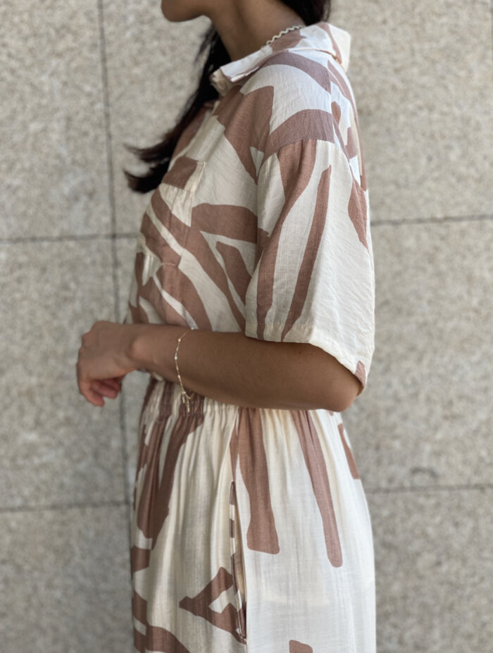 Conjunto Calças e Camisa Padrão - Image 3