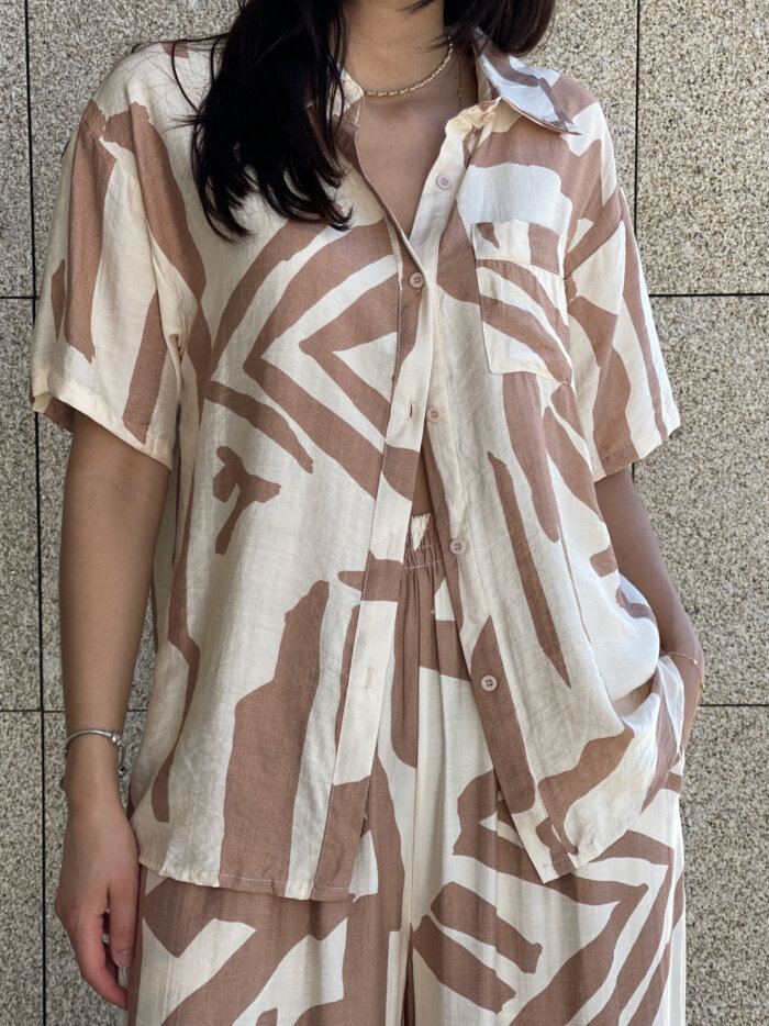 Conjunto Calças e Camisa Padrão - Image 4