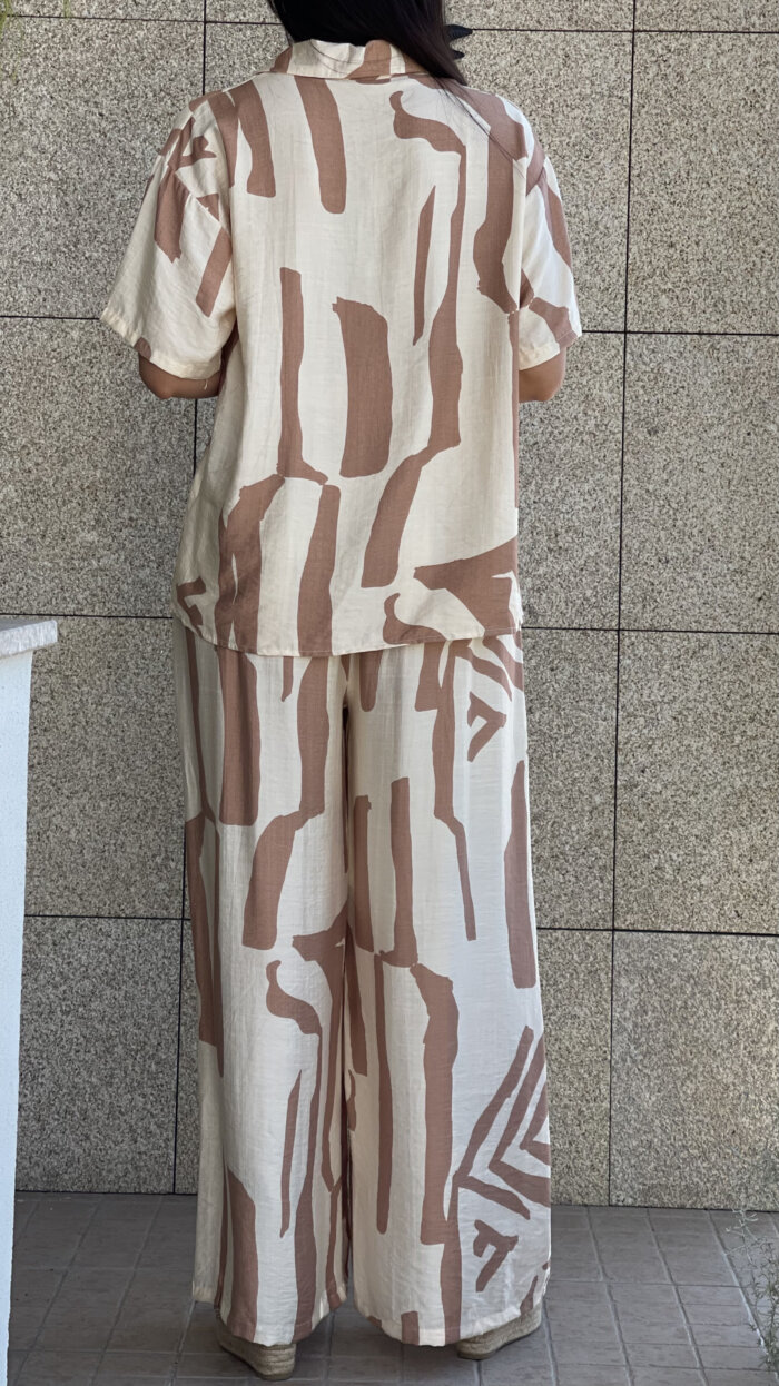 Conjunto Calças e Camisa Padrão - Image 7